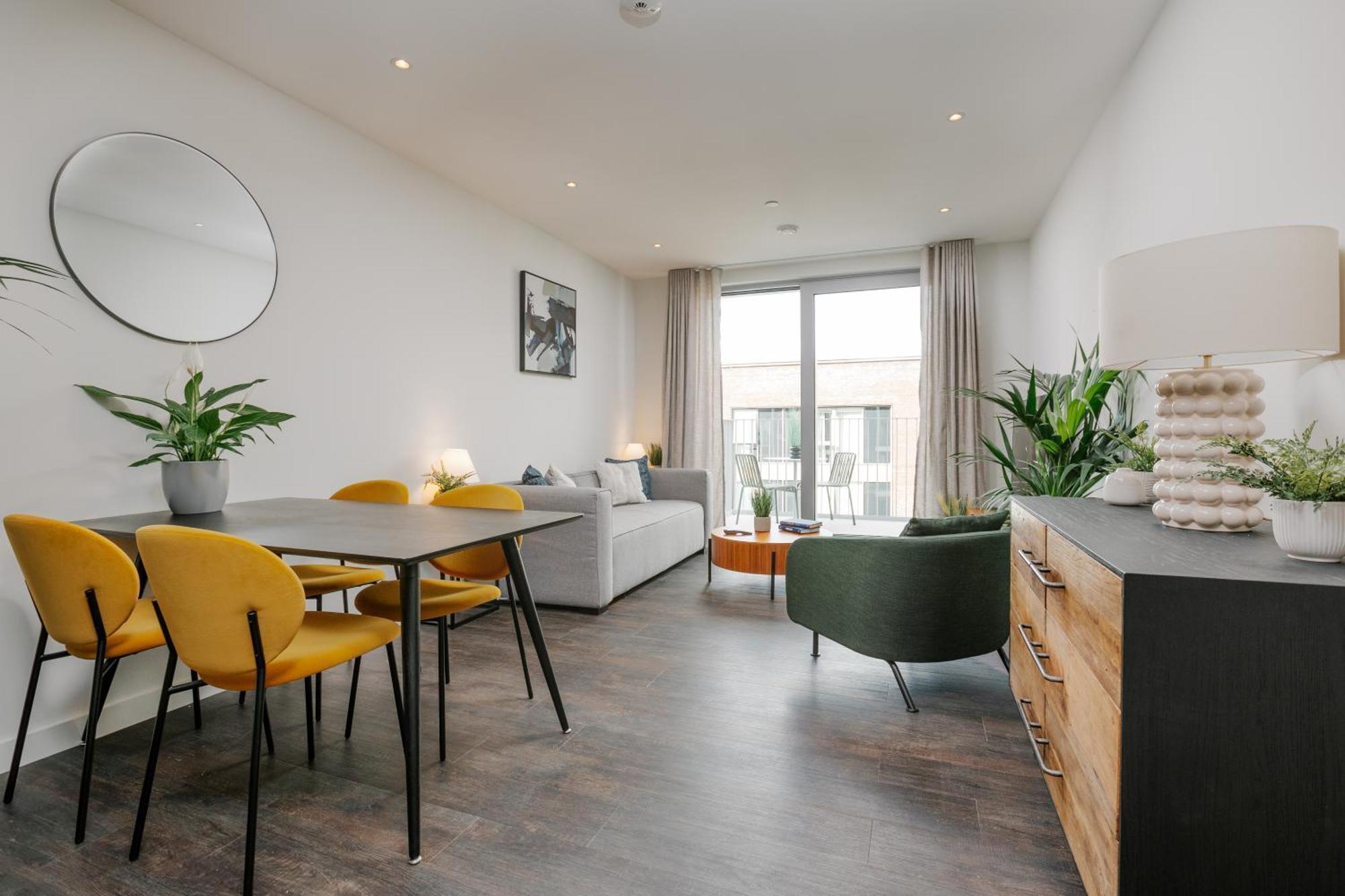Portico Residences - Spacious 1-bed In Nine Elms With Pool
