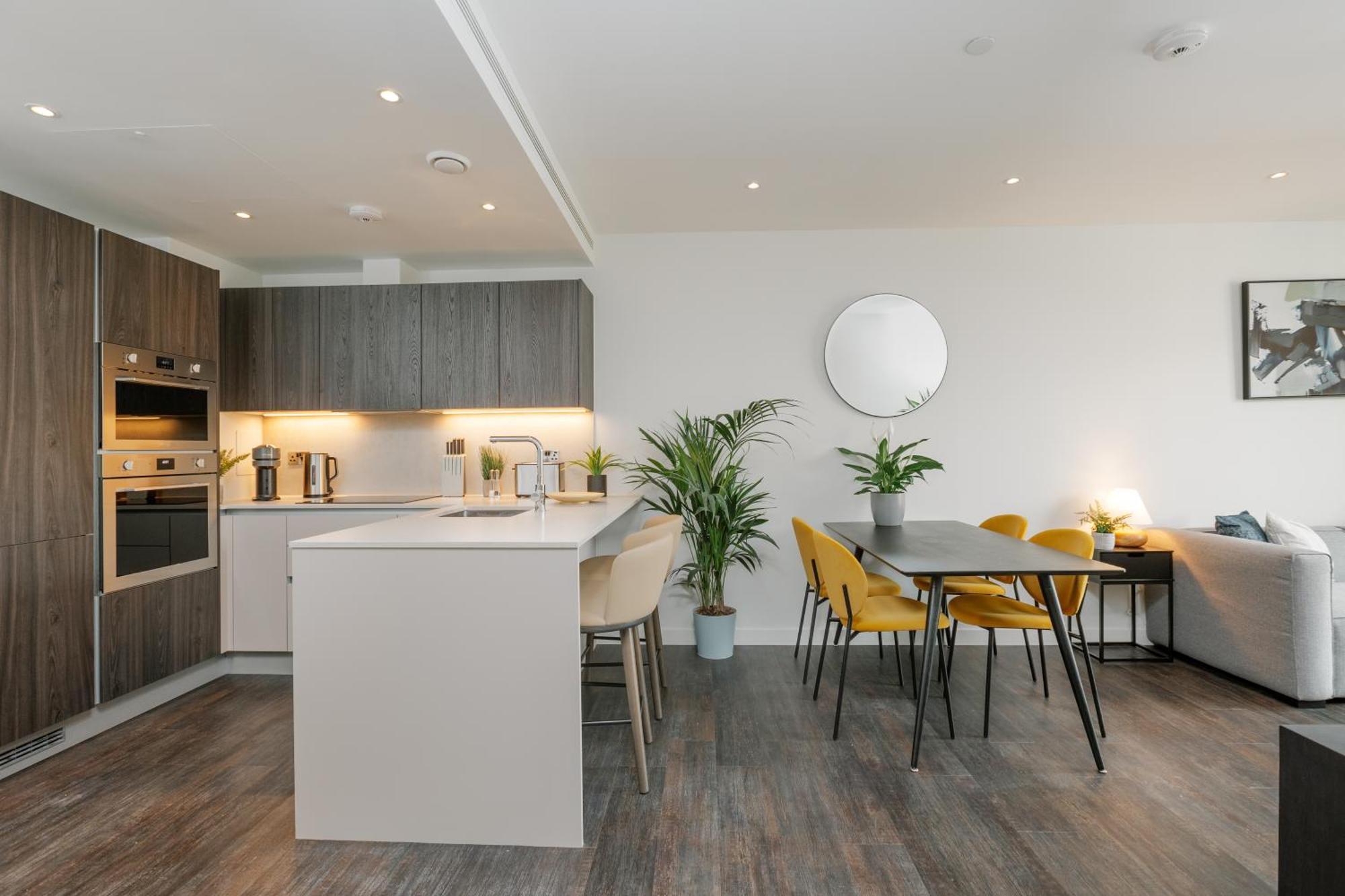 Apartment Portico Residences - Spacious 1-bed In Nine Elms With Pool London