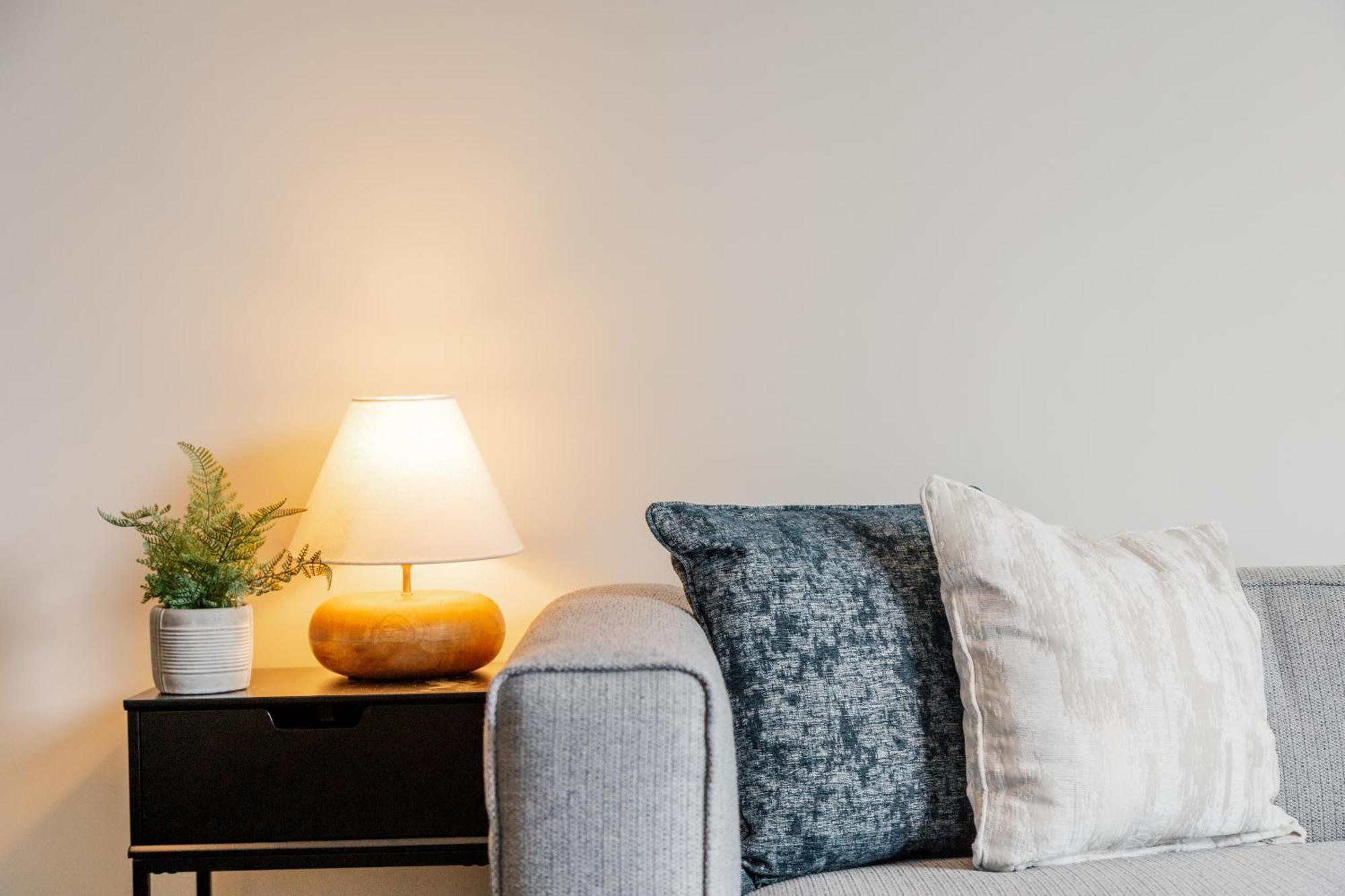 Portico Residences - Spacious 1-bed In Nine Elms With Pool